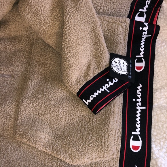 Champion hoodie - Picture 5 of 5